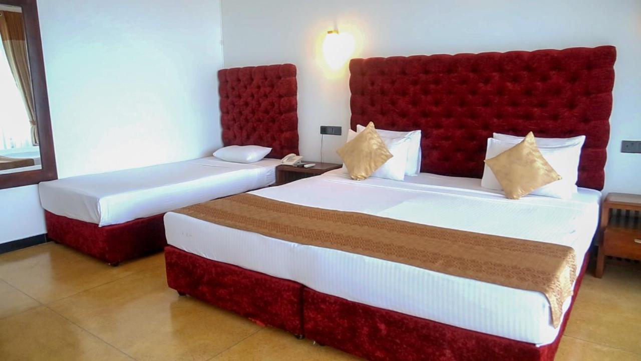 Samudra Beach Resort Tangalle Luaran gambar